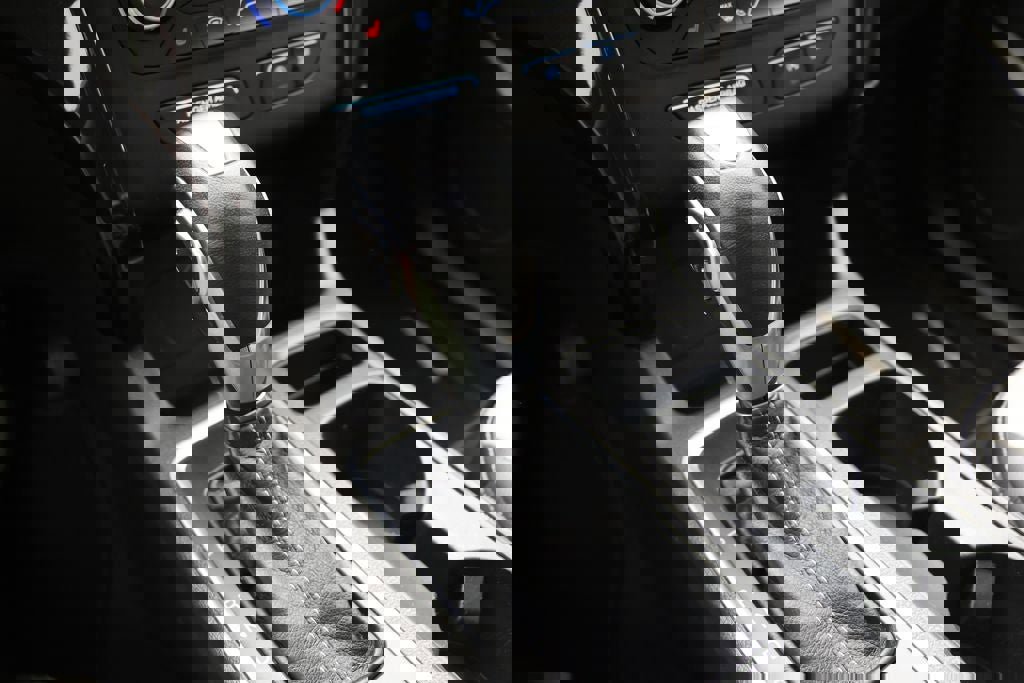 Used 2019 Ford Escape SEL AWD/4WD image 23