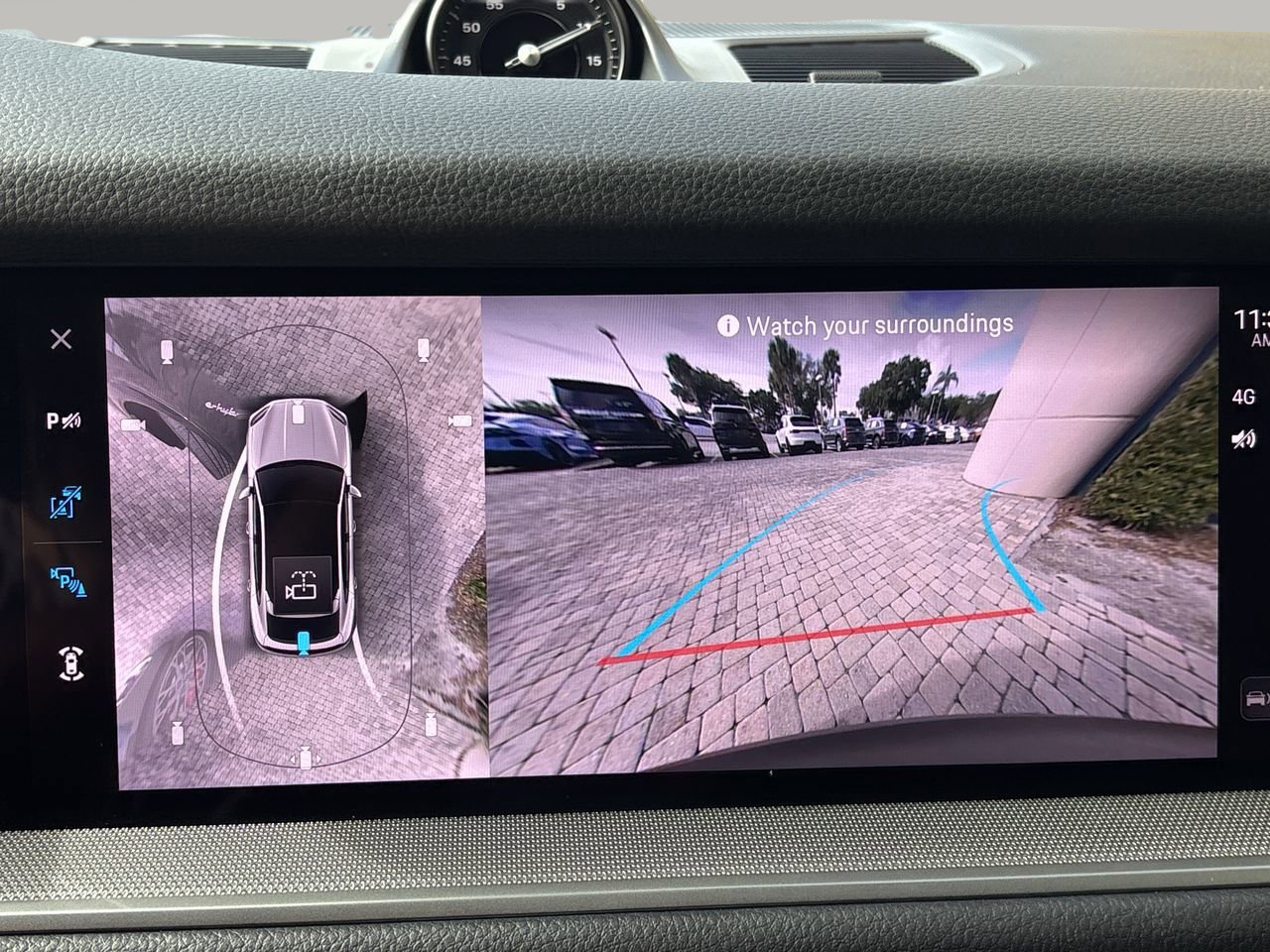 Used 2025 Porsche Cayenne E-Hybrid Coupe image 24