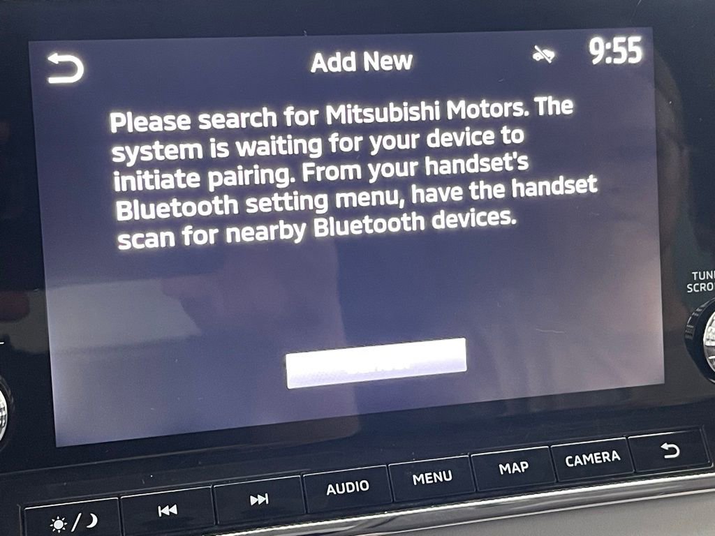 Used 2023 Mitsubishi Outlander SEL image 8
