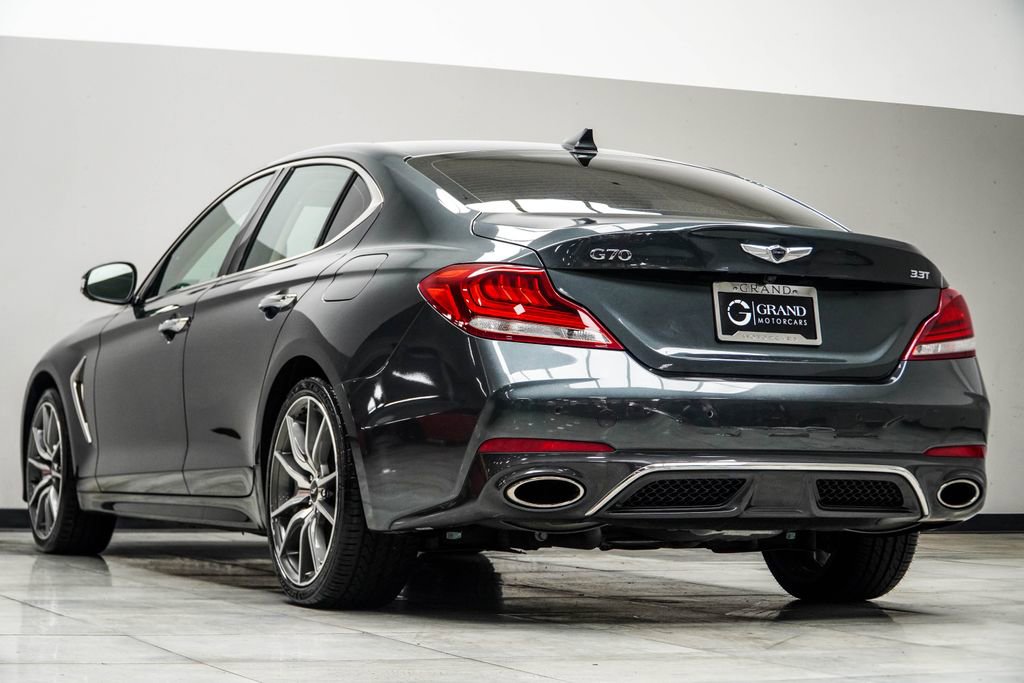 Used 2019 Genesis G70 3.3T Design image 10