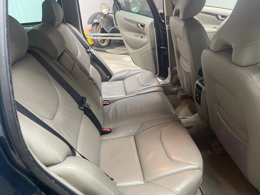 Used 2007 Volvo XC70 image 22