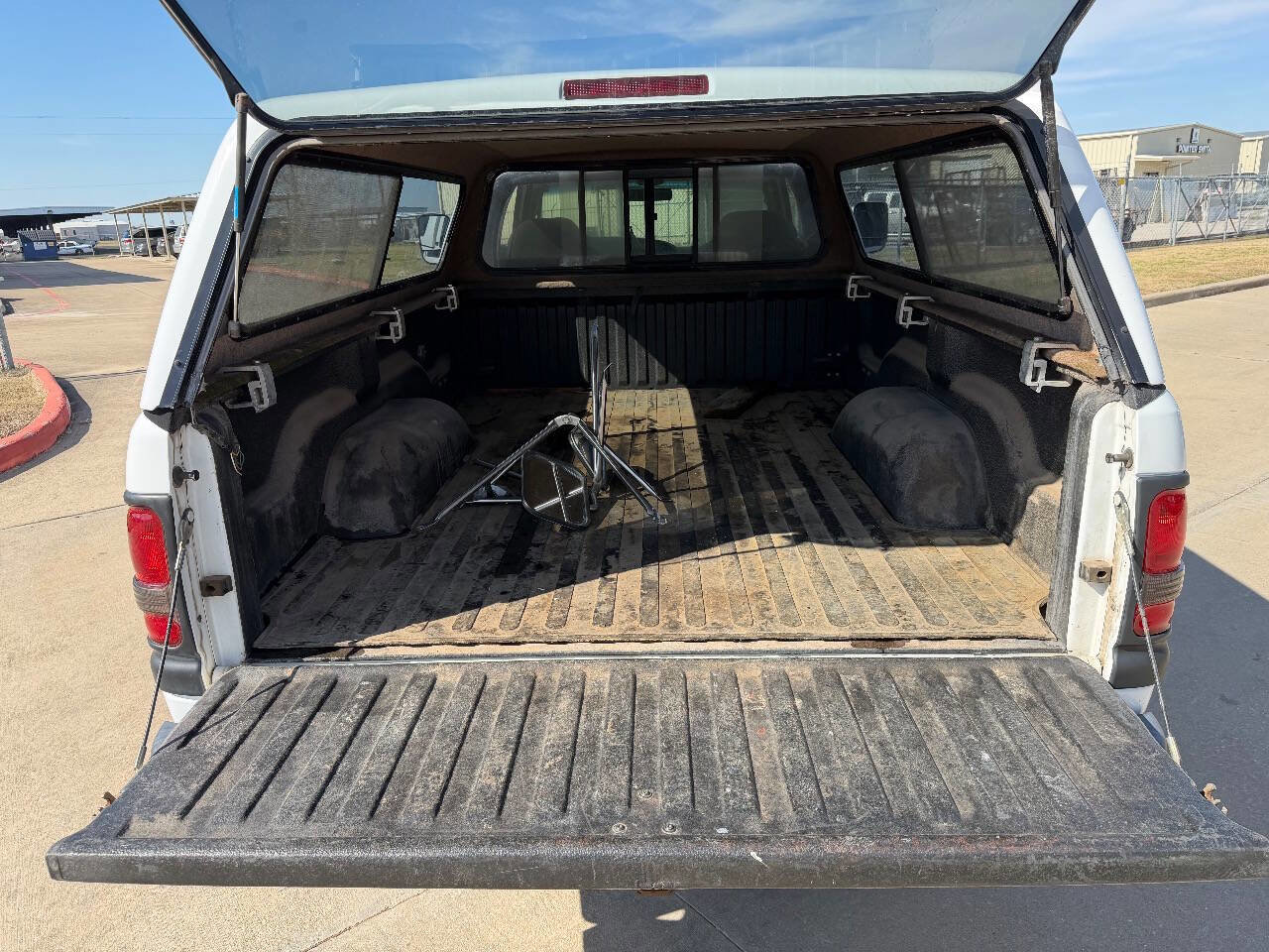 Used 1998 Dodge Ram 2500 Truck 4x4 Club Cab image 19