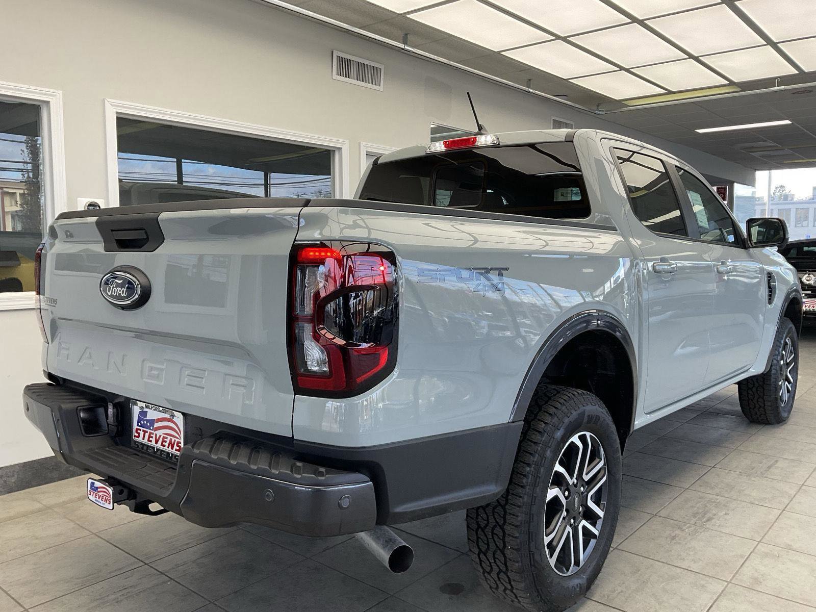 New 2024 Ford Ranger Lariat w/ Trailer Tow Package image 4