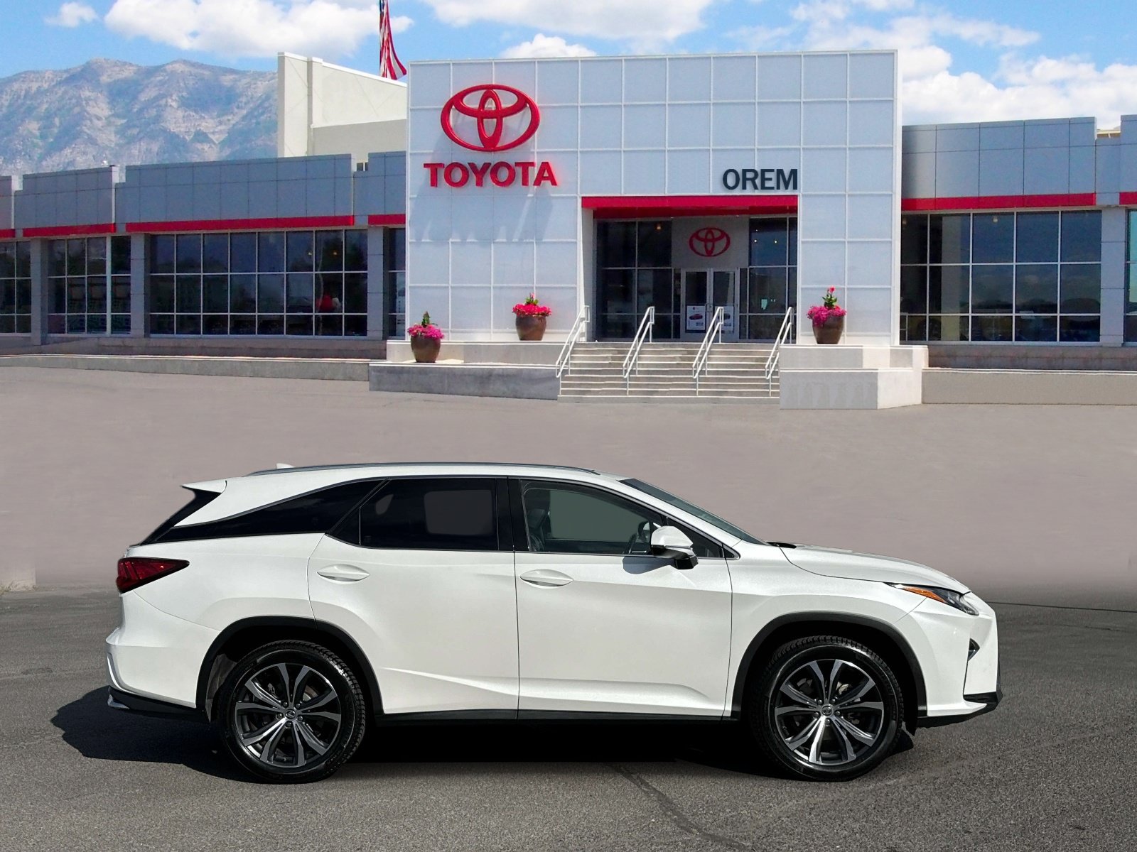 Used 2018 Lexus RX 350L AWD image 3