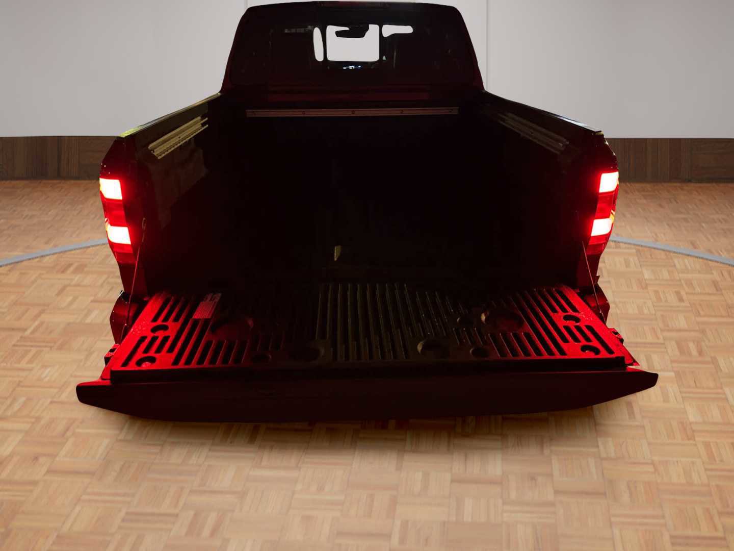 Used 2024 Nissan Frontier SL w/ Technology Package image 32