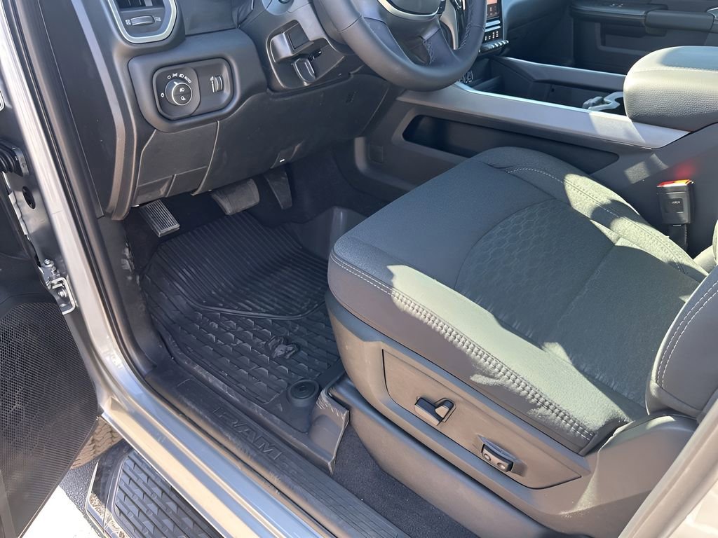 New 2026 RAM 2500 Lone Star AWD/4WD image 28