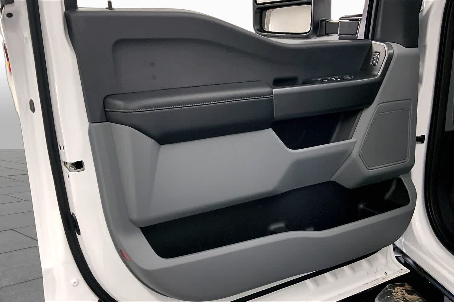 New 2026 Ford F250 XL w/ STX Appearance Package AWD/4WD image 10
