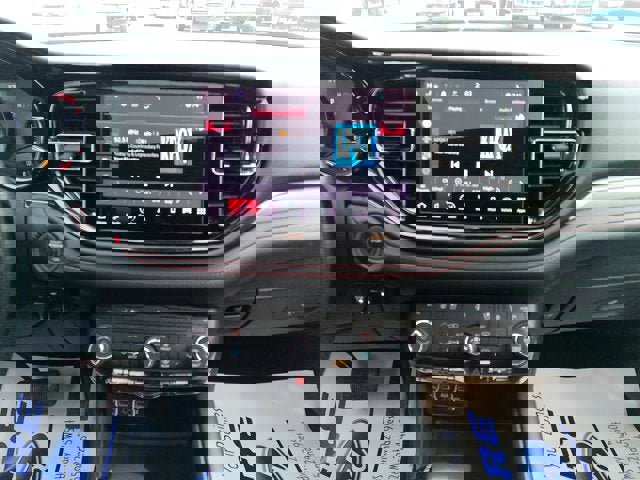 Used 2024 Dodge Durango GT image 13