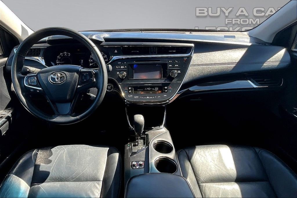 Used 2013 Toyota Avalon XLE image 16