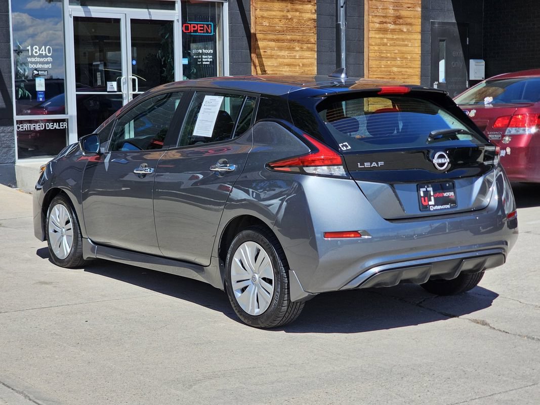 Used 2024 Nissan Leaf S FWD image 3