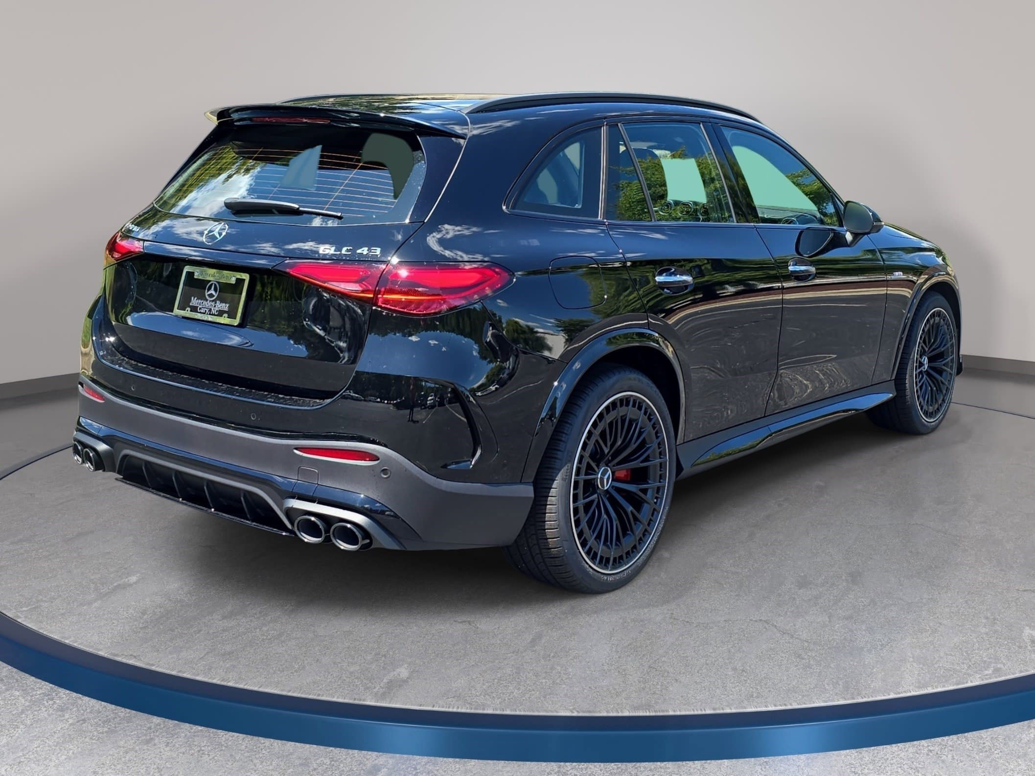 New 2026 Mercedes-Benz GLC 43 AMG 4MATIC image 5