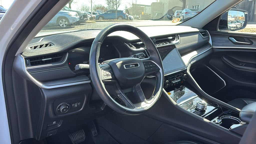 Used 2021 Jeep Grand Cherokee L Limited image 23