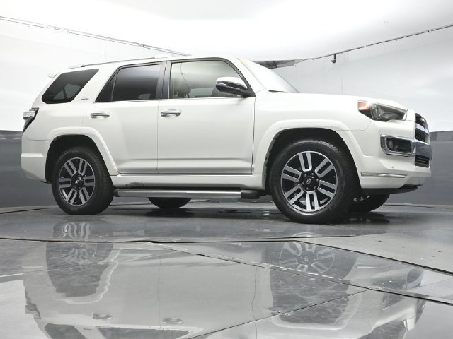 Used 2014 Toyota 4Runner Limited RWD image 32
