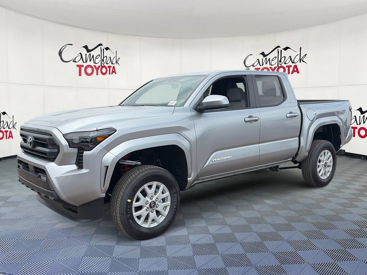 New 2026 Toyota Tacoma SR5 AWD/4WD image 2
