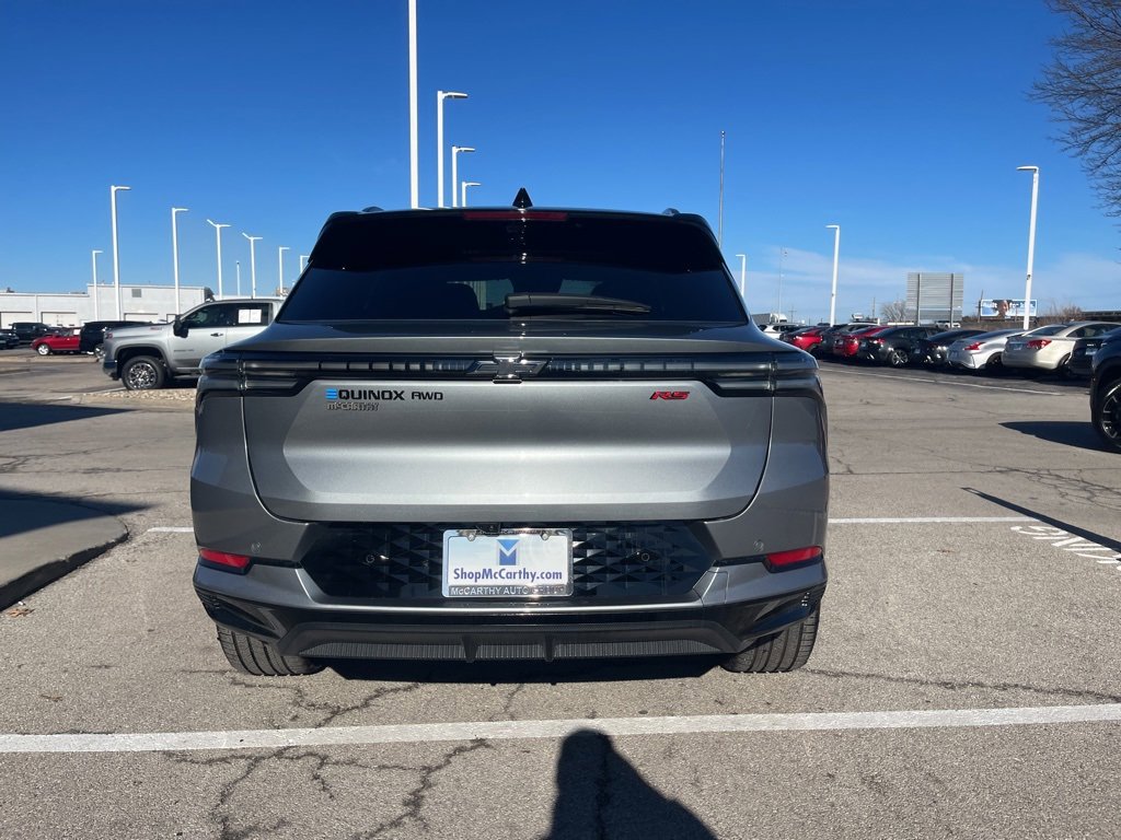 New 2025 Chevrolet Equinox EV RS image 4