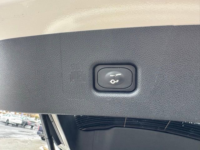 Used 2023 Lincoln Nautilus Reserve image 12