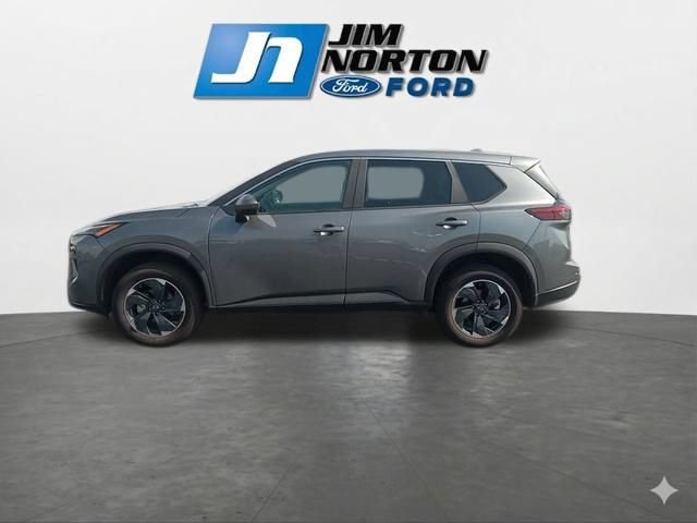 Used 2024 Nissan Rogue SV AWD/4WD image 6