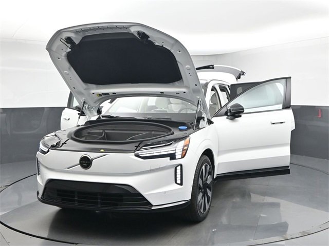 New 2025 Volvo EX90 Plus w/ Protection Package Premier image 50