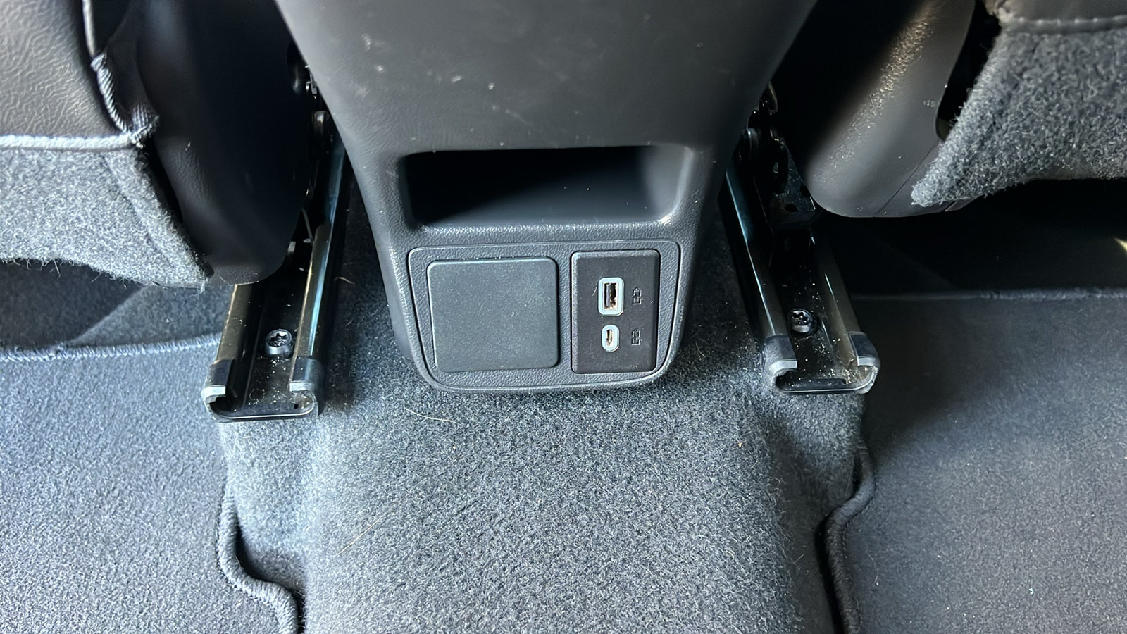 Certified 2024 Buick Encore GX Sport Touring AWD/4WD image 14
