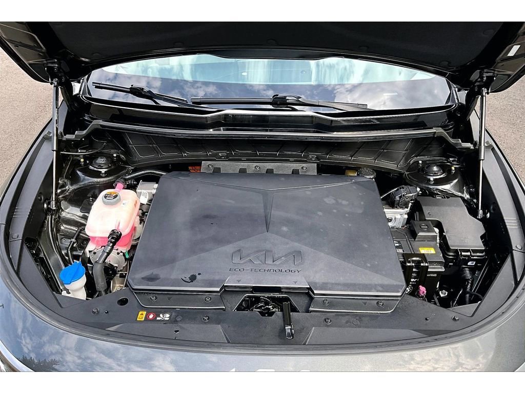 Used 2023 Kia Niro Wind w/ Wind Preserve Package FWD image 10