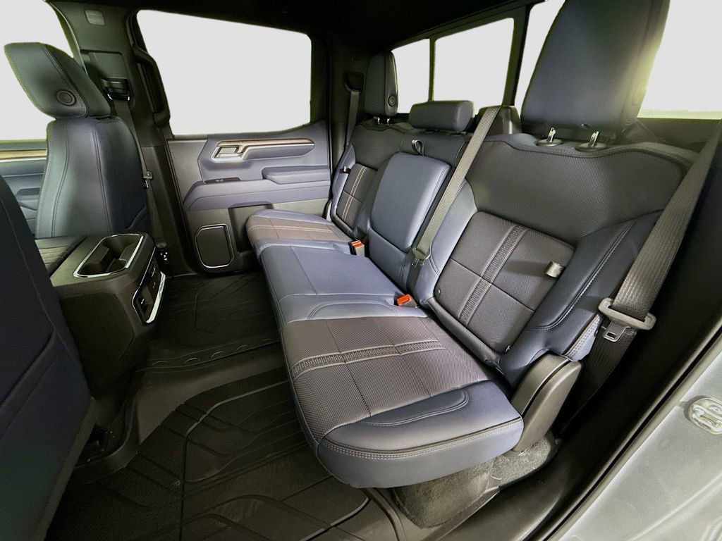 New 2026 Chevrolet Silverado 1500 High Country image 25