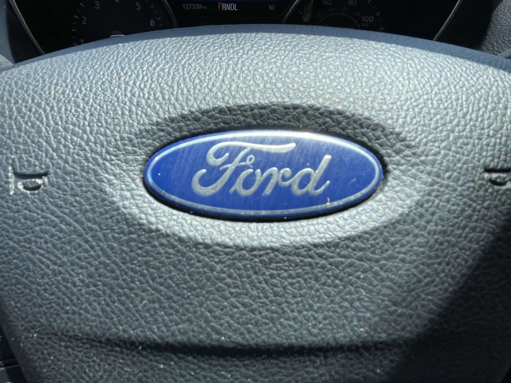 Used 2015 Ford Focus SE FWD image 22
