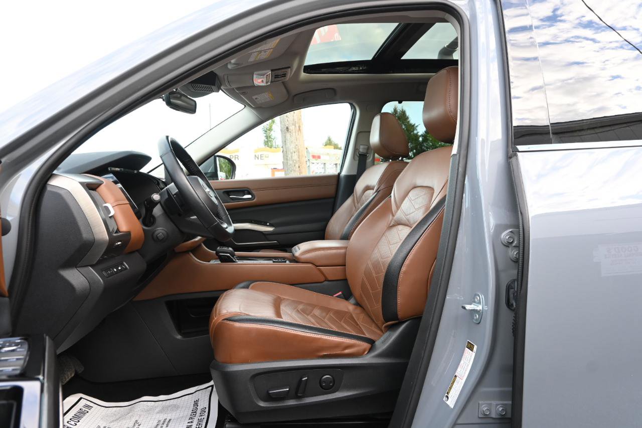 Used 2023 Nissan Pathfinder Platinum AWD/4WD image 13