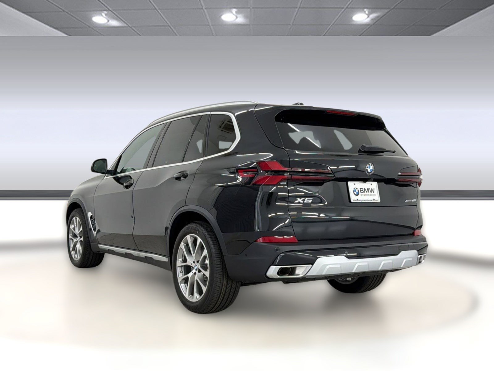 New 2026 BMW X5 xDrive40i w/ Premium Package AWD/4WD image 3