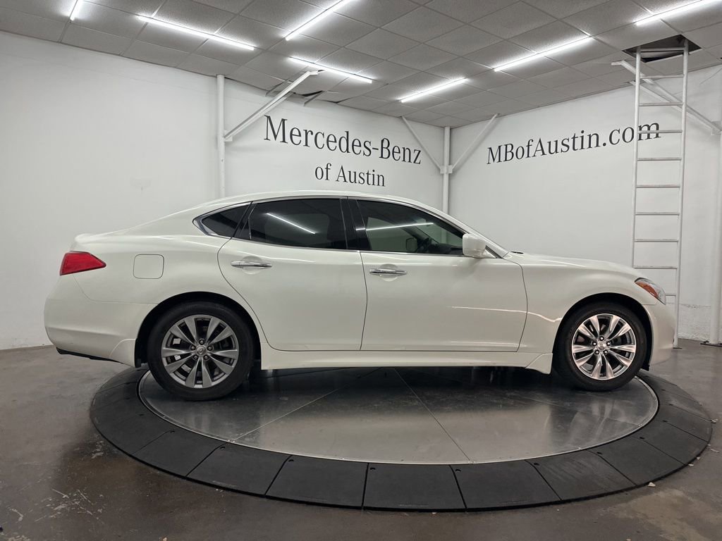 Used 2013 INFINITI M37 w/ Premium Pkg image 8