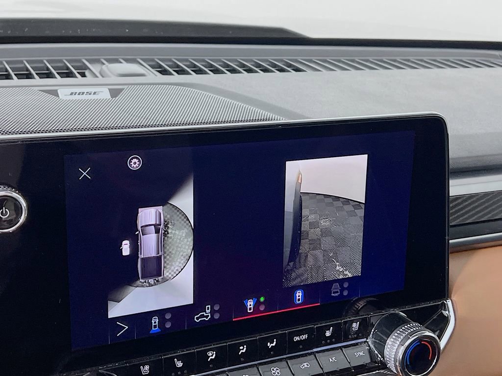 Certified 2026 GMC Canyon AT4 w/ Off-Road Front Bumper Package image 12