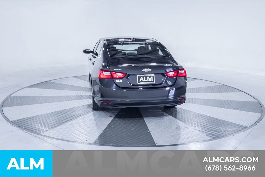 Used 2025 Buick Enclave Preferred image 8