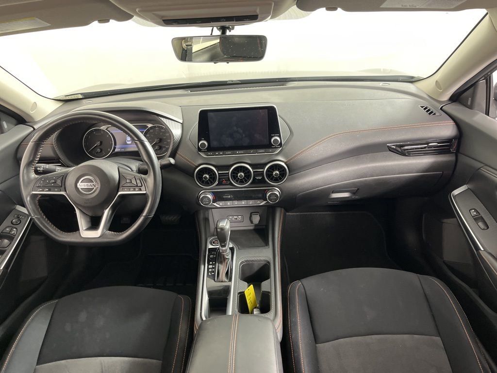 Used 2022 Nissan Sentra SR w/ Electronics Package image 17
