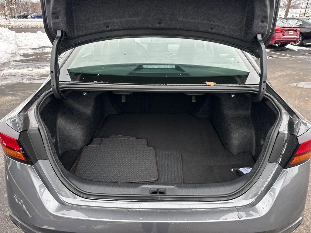New 2025 Nissan Altima 2.5 SR w/ SR Premium Package image 33