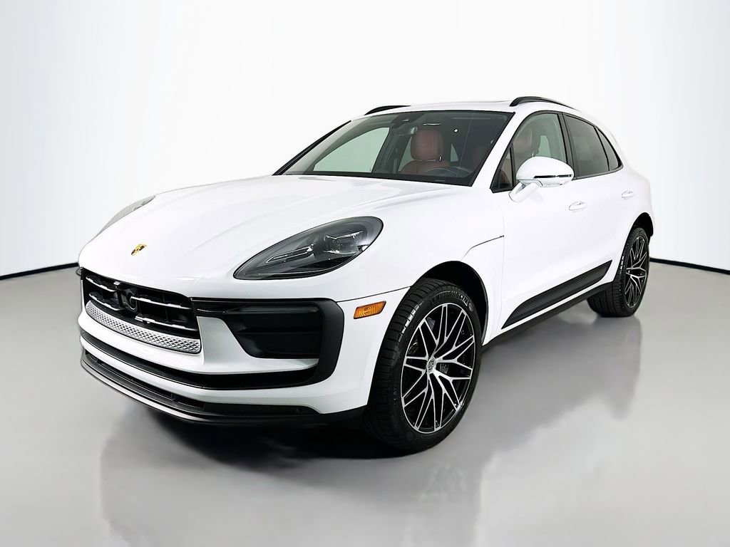 Certified 2026 Porsche Macan AWD/4WD image 1