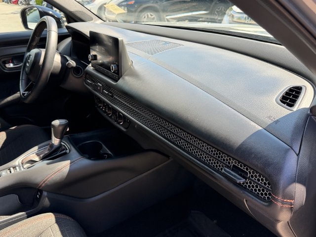 Used 2025 Honda HR-V Sport image 21