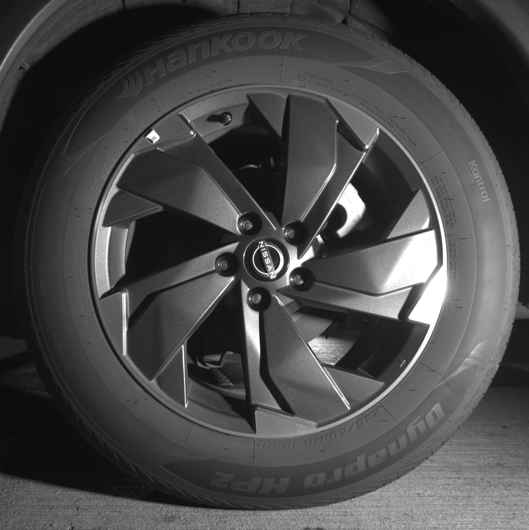 Used 2025 Nissan Rogue SV image 14