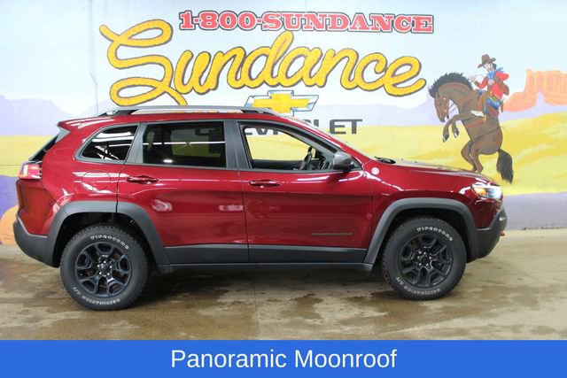 Used 2020 Jeep Cherokee Trailhawk w/ Comfort & Convenience Group image 1