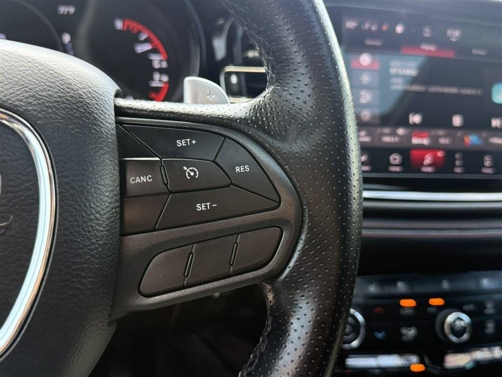 Used 2022 Dodge Durango R/T w/ Blacktop Package AWD/4WD image 30