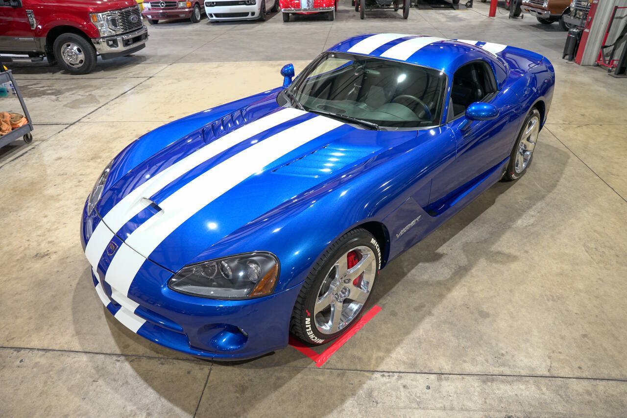 Used 2006 Dodge Viper SRT-10 w/ First Edition Group RWD image 15
