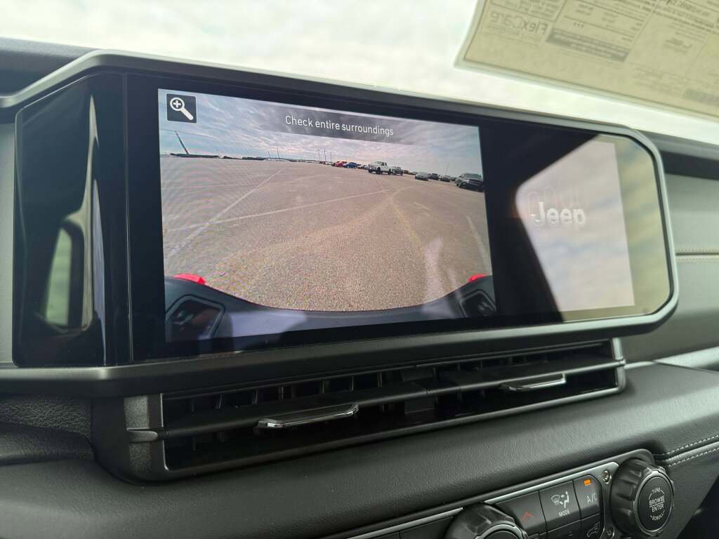 New 2026 Jeep Gladiator Mojave image 32