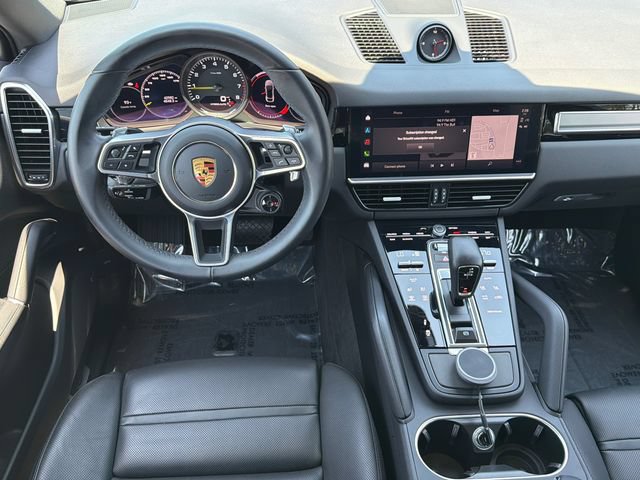 Used 2022 Porsche Cayenne Platinum Edition AWD/4WD image 26