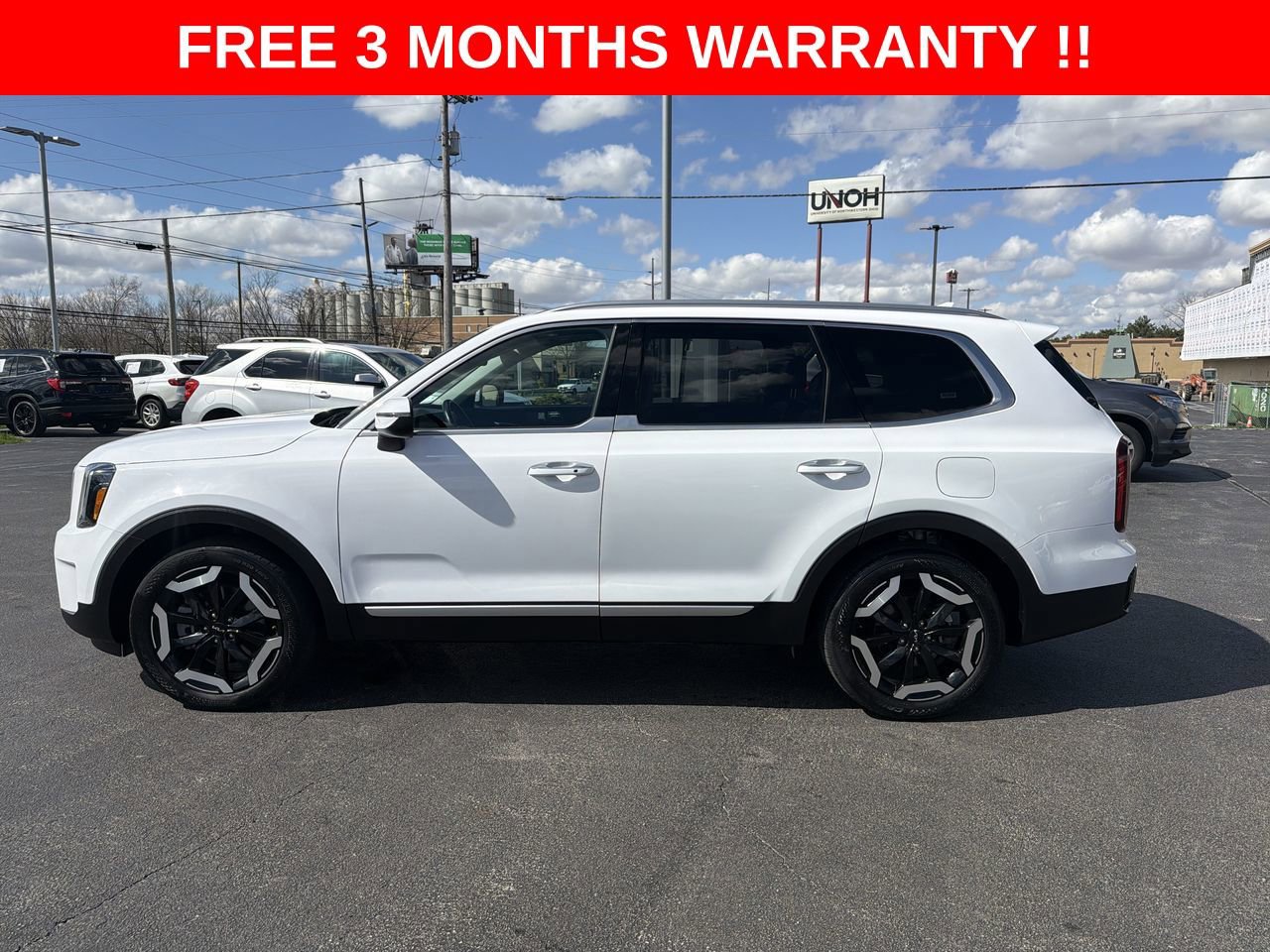 Used 2025 Kia Telluride S FWD image 29