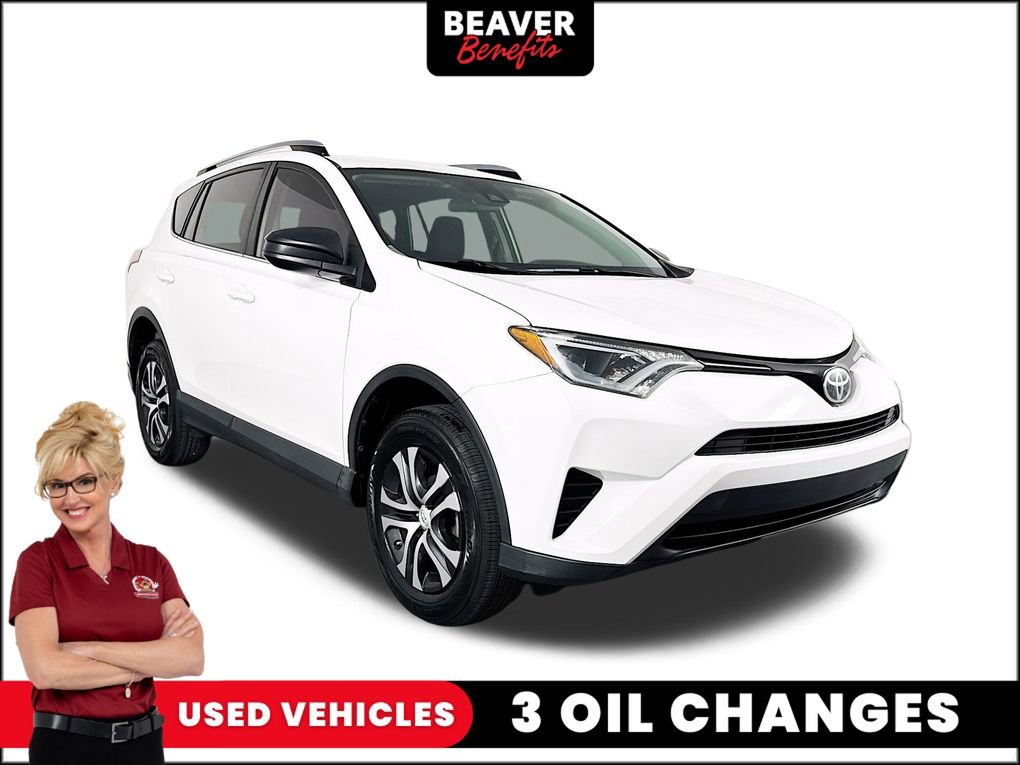 Used 2017 Toyota RAV4 LE image 1
