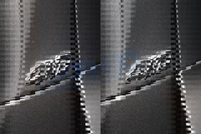 Used 2011 Toyota RAV4 LE w/ Upgrade Value Pkg image 7