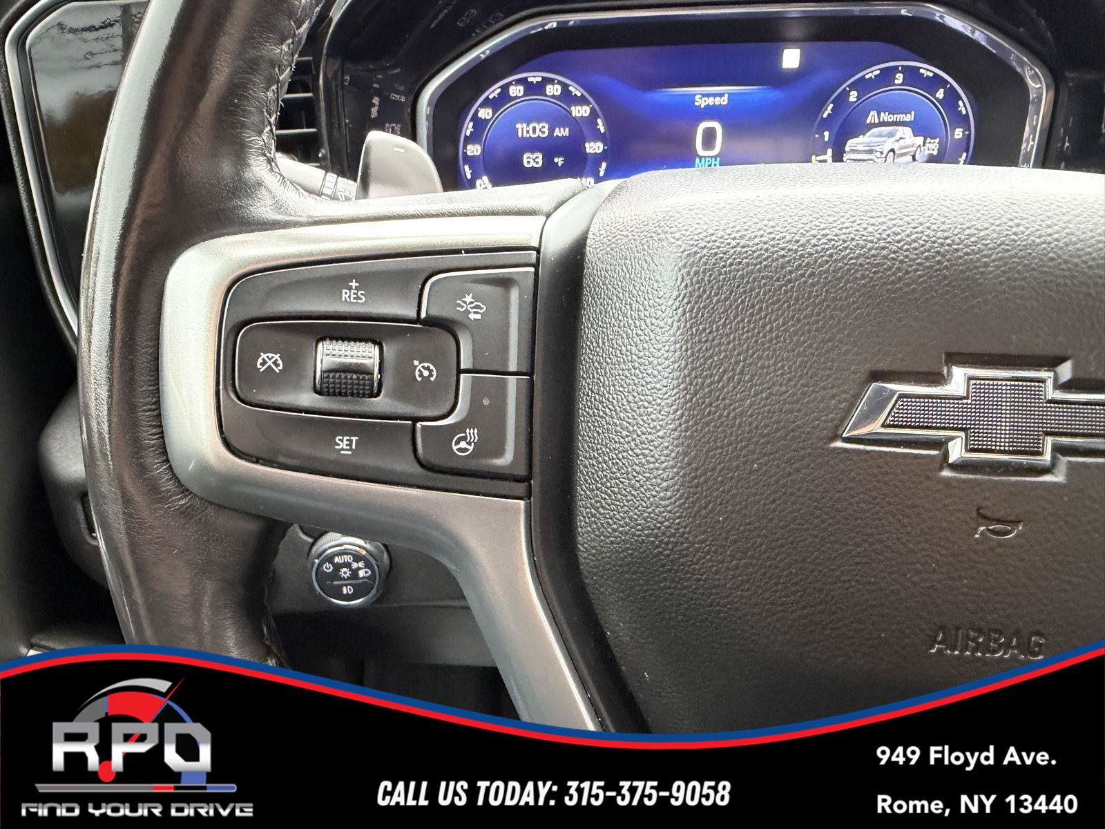 Used 2023 Chevrolet Silverado 1500 RST AWD/4WD image 17