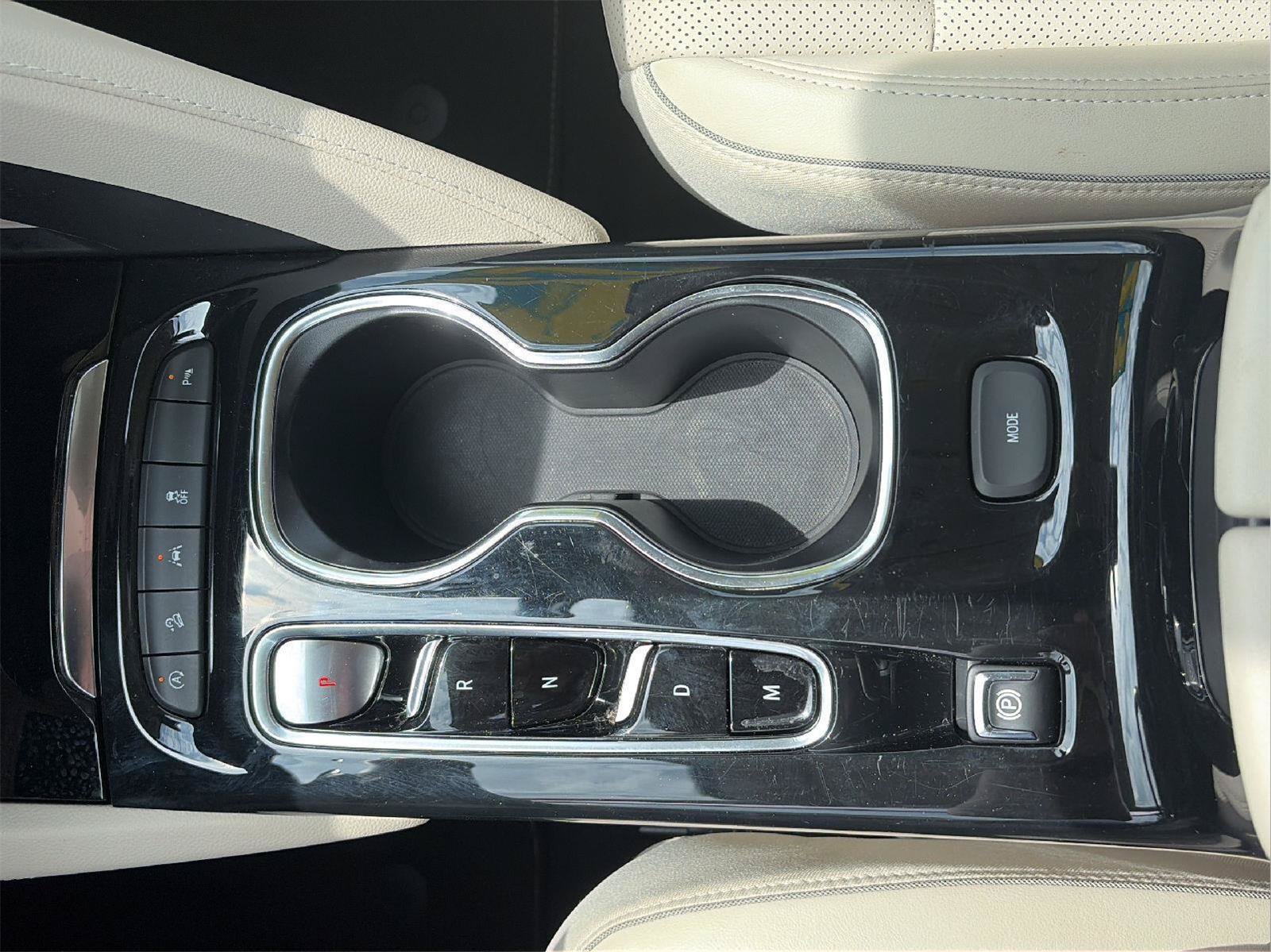 Certified 2023 Buick Envision Essence AWD/4WD image 35