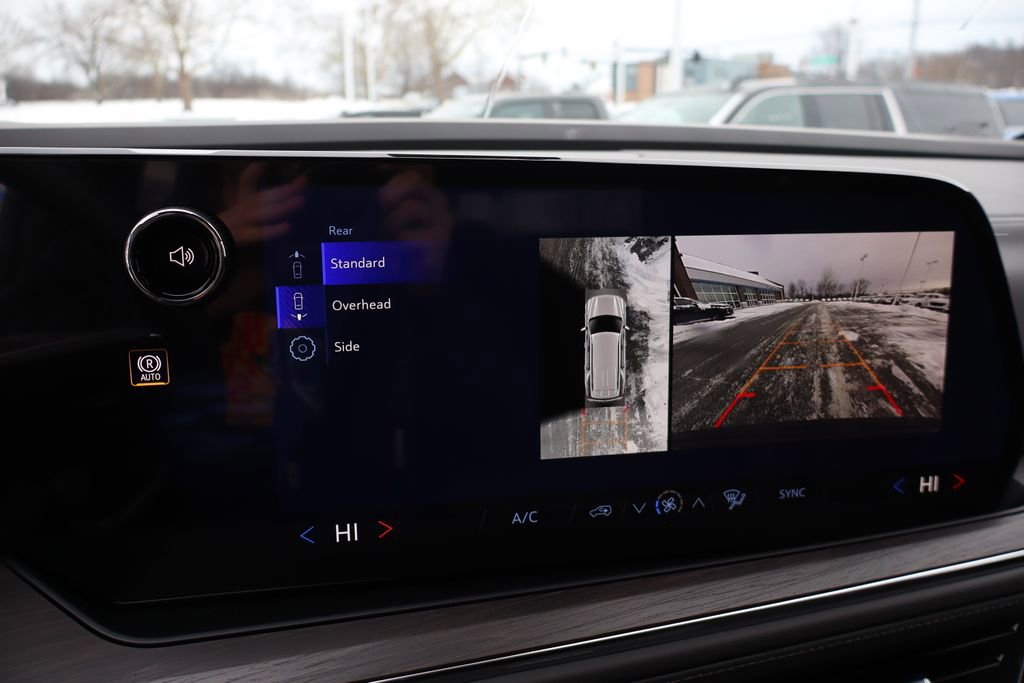 New 2026 Chevrolet Tahoe LS image 18