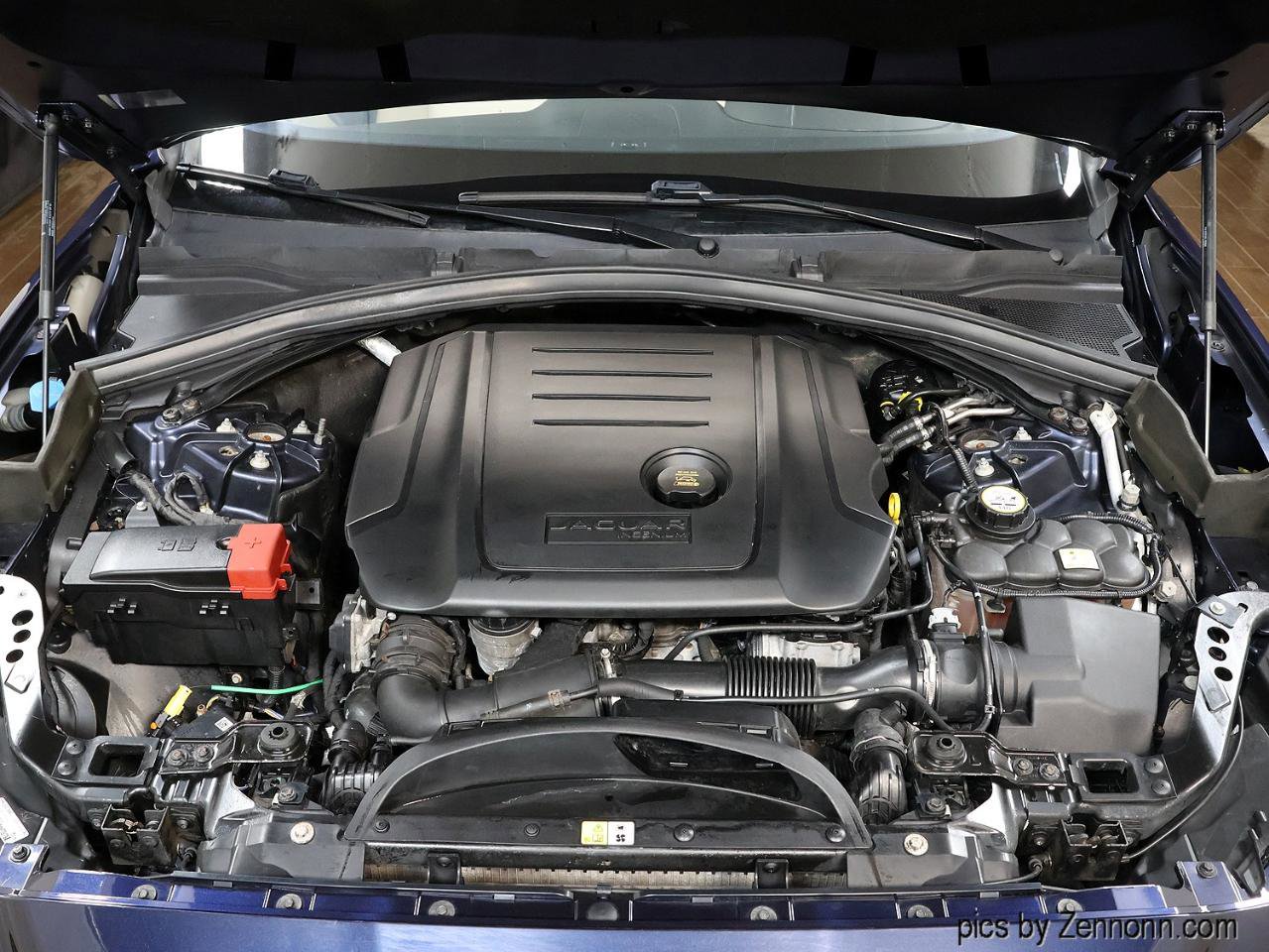 Used 2018 Jaguar F-PACE Prestige image 39