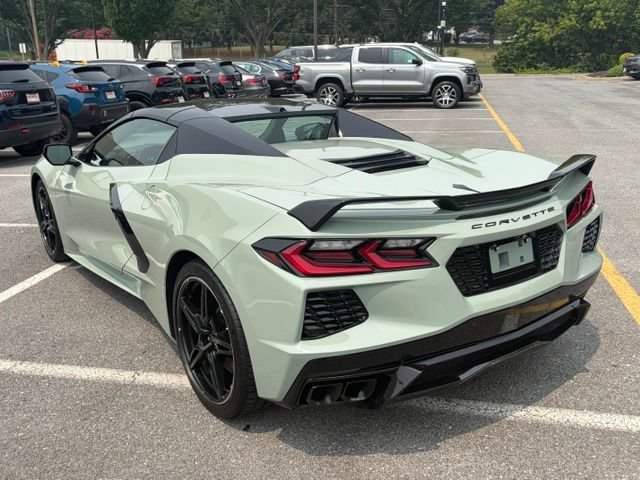 Used 2024 Chevrolet Corvette Stingray Preferred Conv w/ Z51 Performance Package RWD image 5