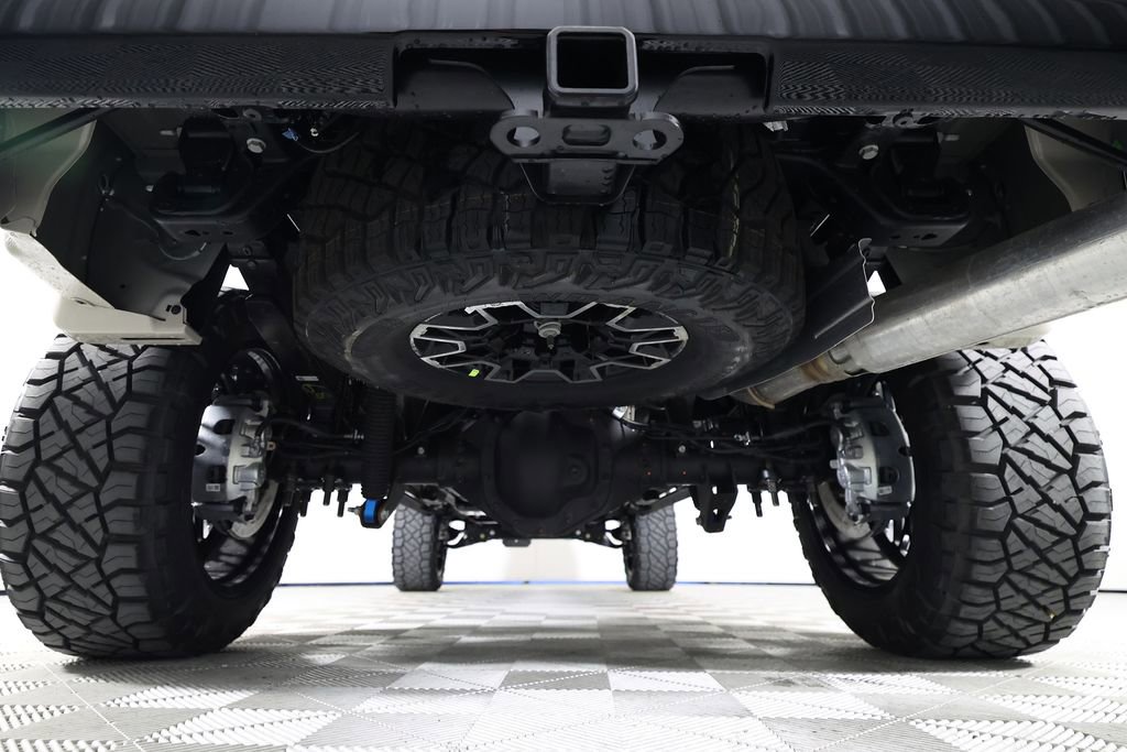 Used 2026 GMC Sierra 2500 AT4X image 60